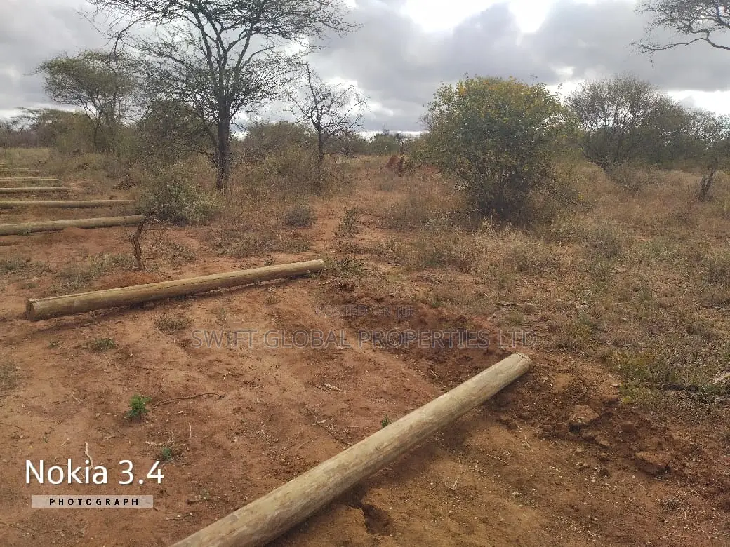 460 Acres Agricultural Land In Kajiado Is Available For Sale in Loitoktok