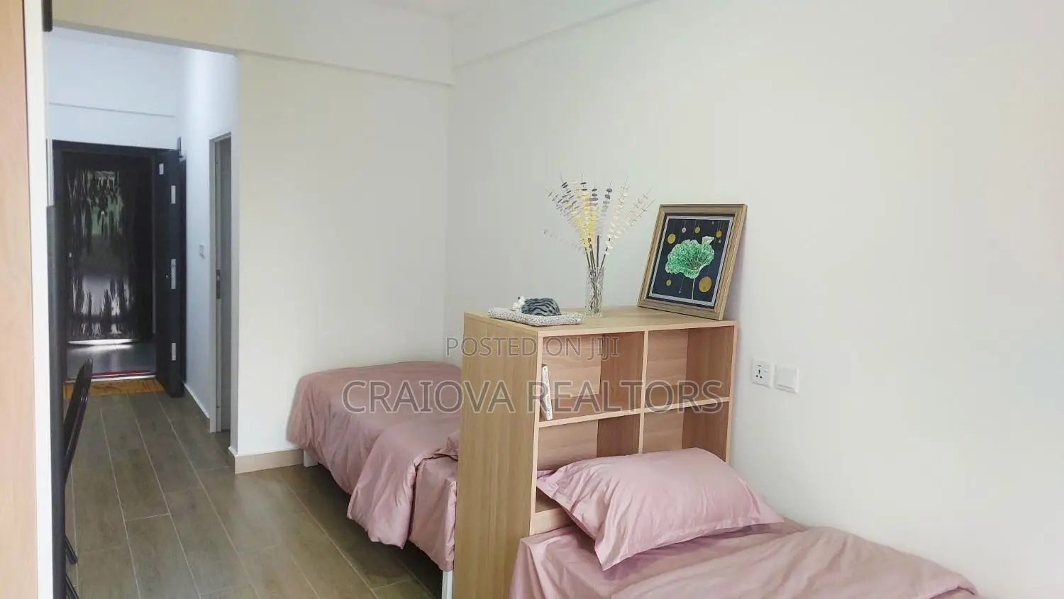 Furnished Studio Apartment in Gate B for sale in Gate B
