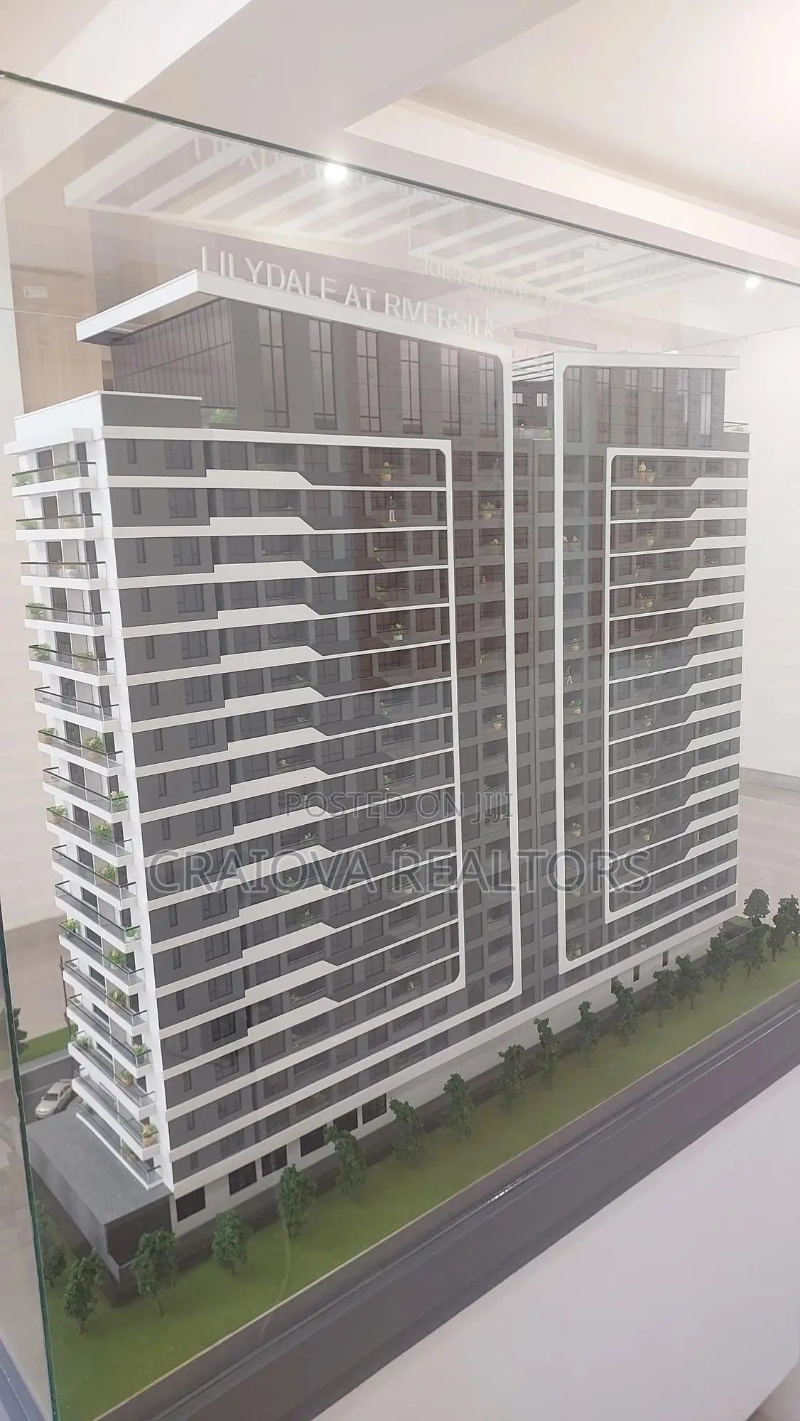 2bdrm Apartment in Riverside Drive for sale in Riverside Drive