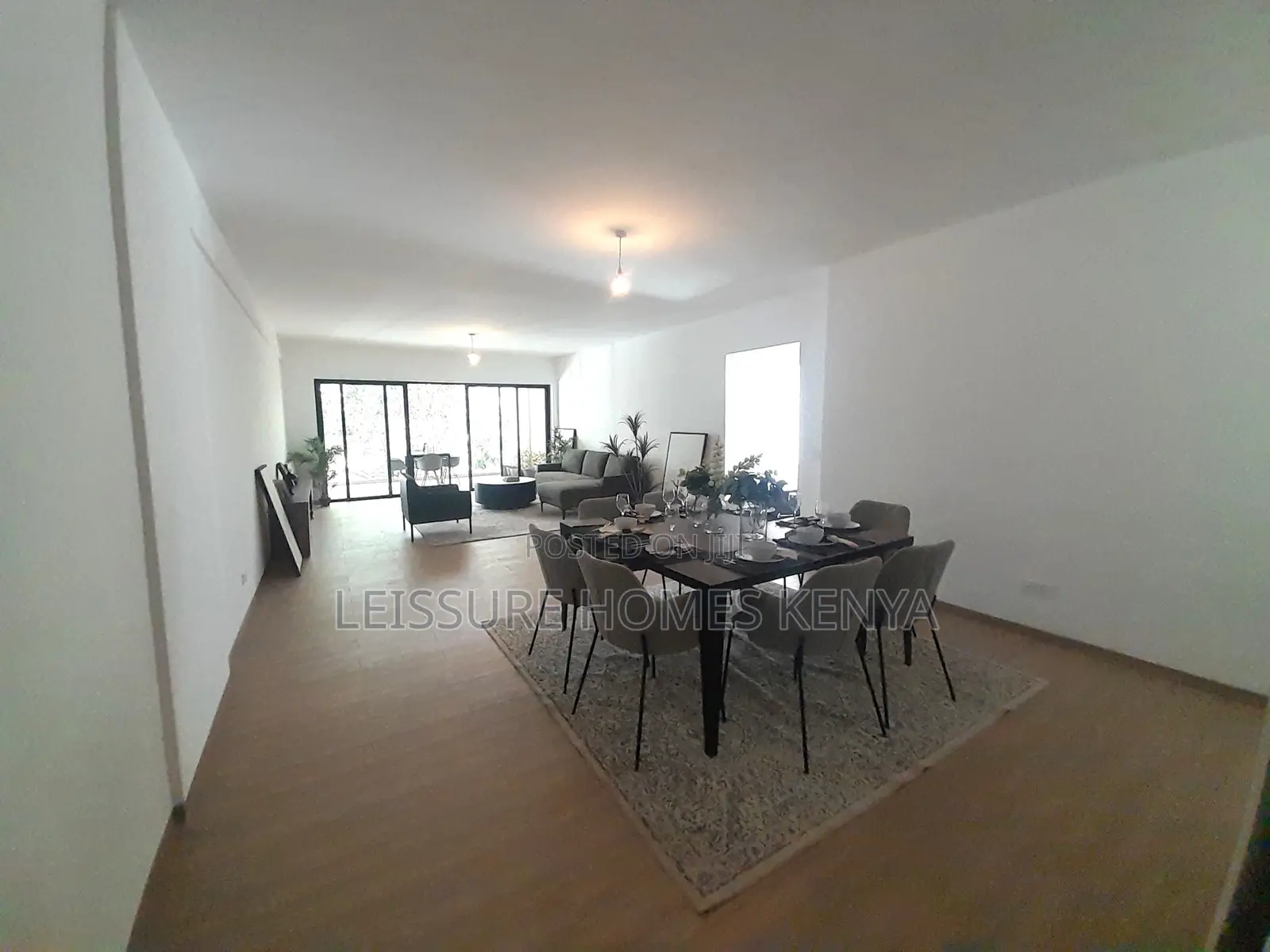 3bdrm Apartment in Lavington for sale in Lavington