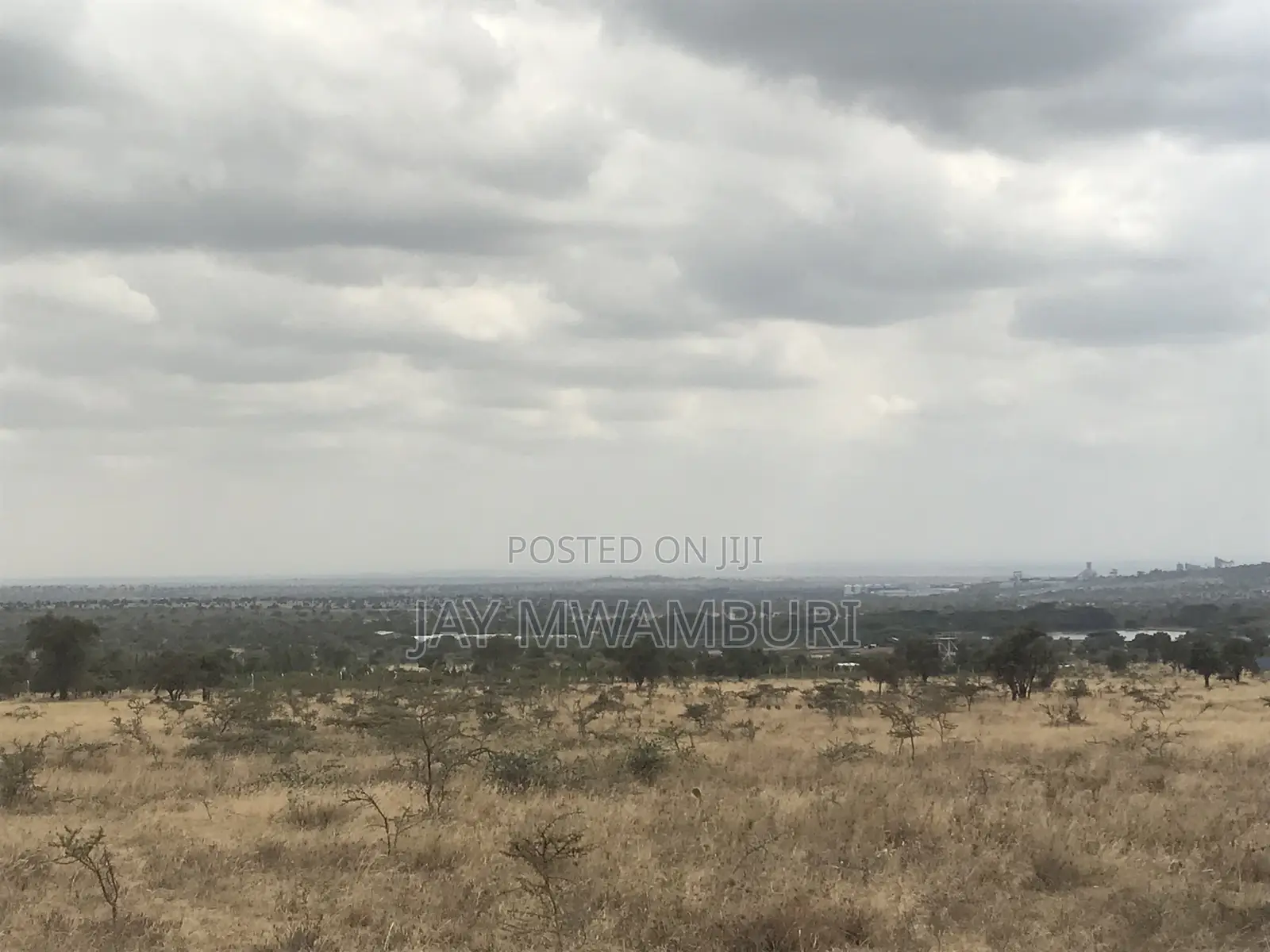 12 Acres Maanzoni Mua in Mua