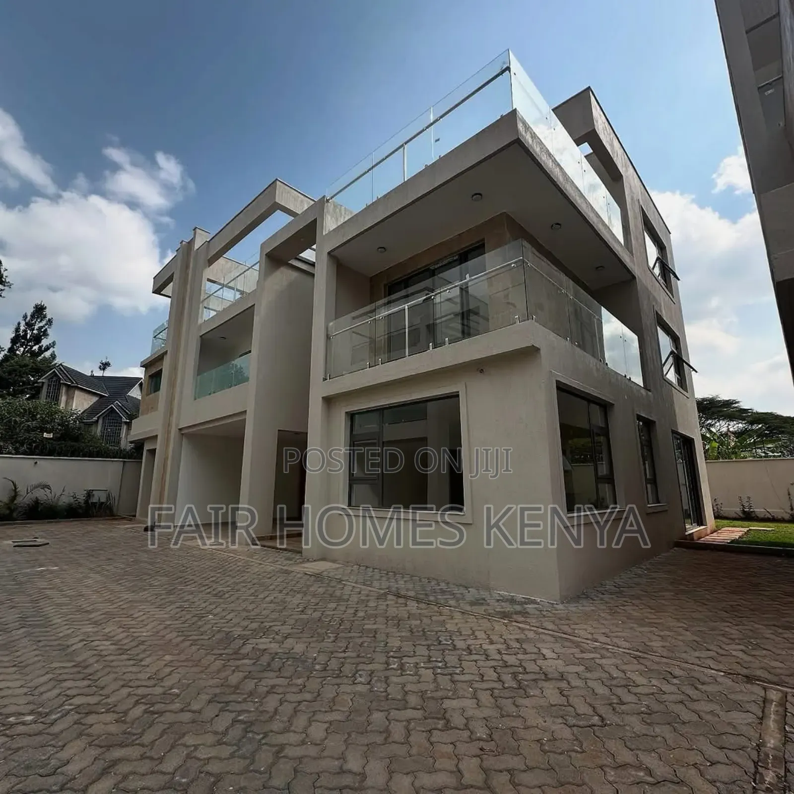 6bdrm Townhouse/Terrace in Convent Drive, Lavington for sale in Lavington