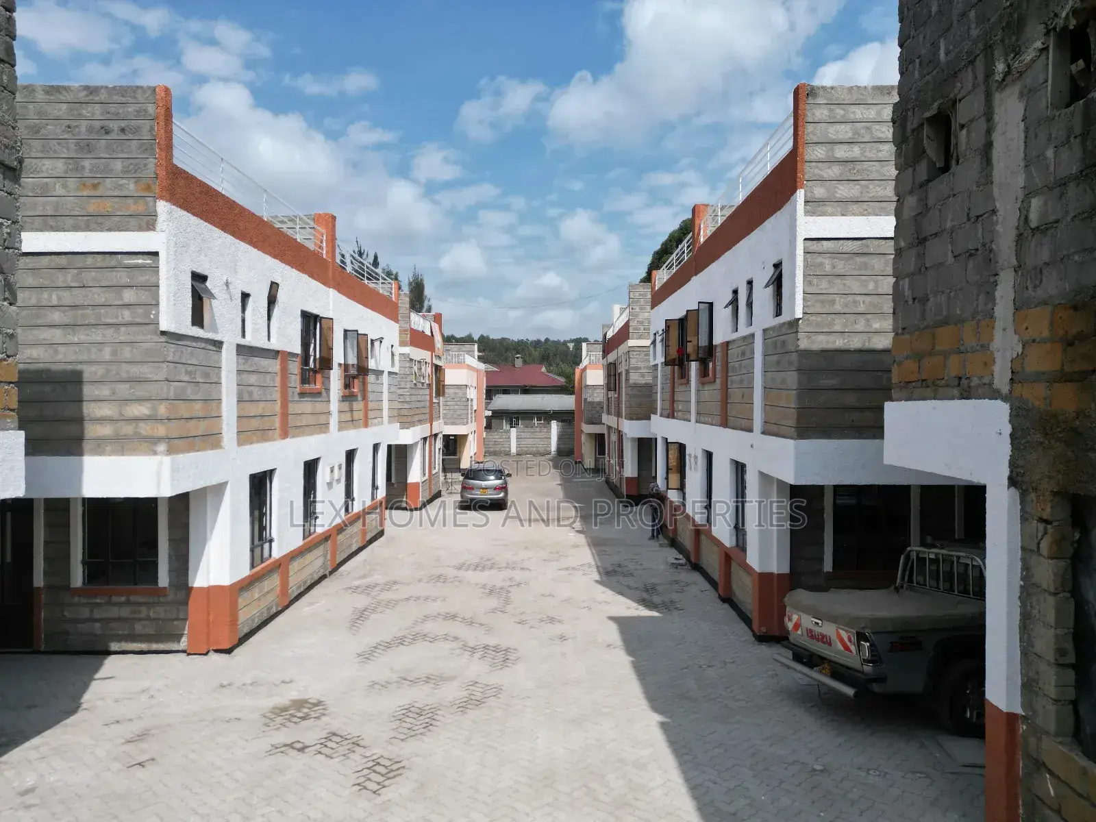 3-Bedroom Maisonette in Rimpa - Ideal Home Awaits You in Rimpa