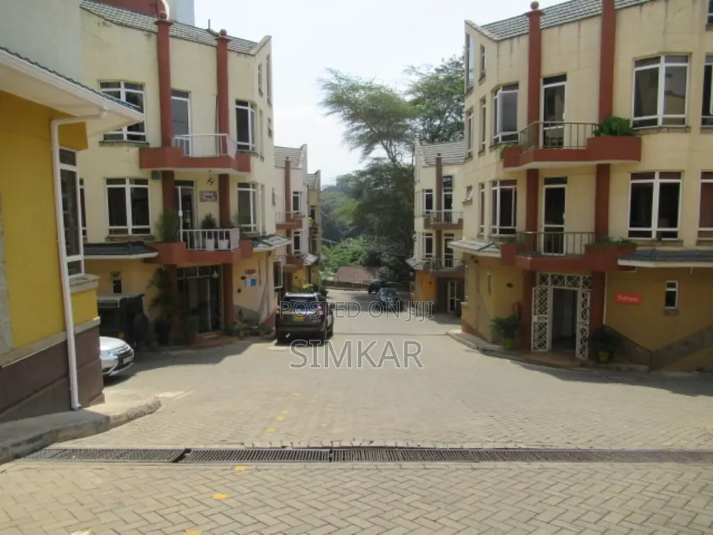 A Commercial Townhouse Available for Rent in Riverside in Riverside Drive