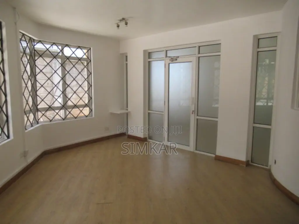 A Commercial Townhouse Available for Rent in Riverside in Riverside Drive