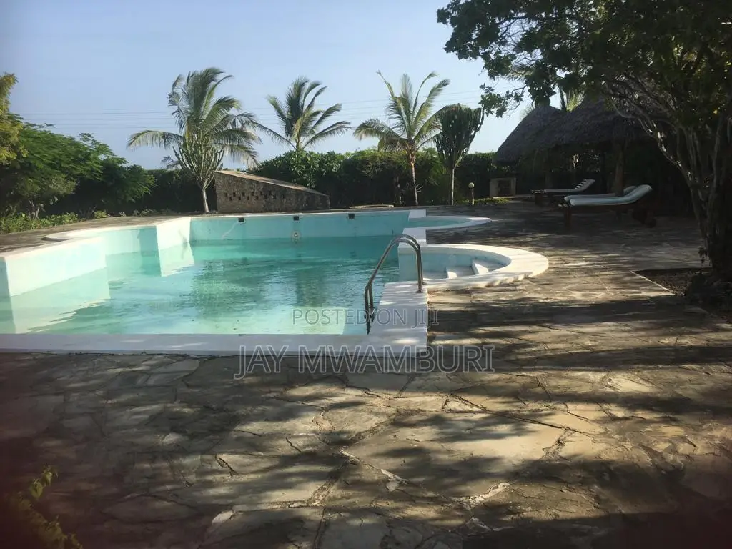 3 Bedroom House Watamu Malindi in Town Centre