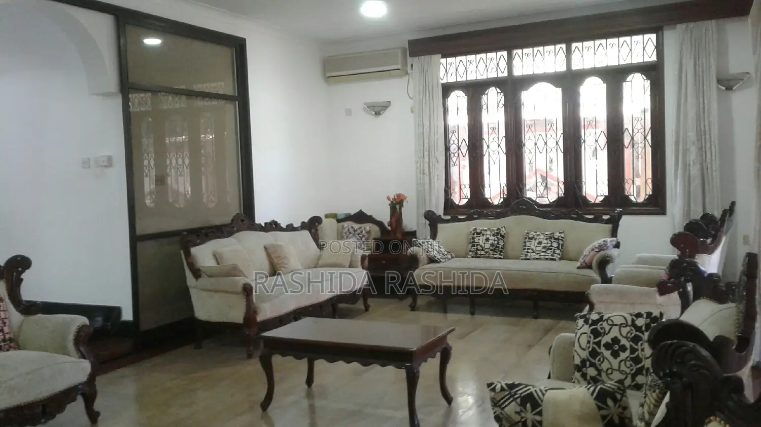 5bdrm House in Kizingo for sale in Kizingo