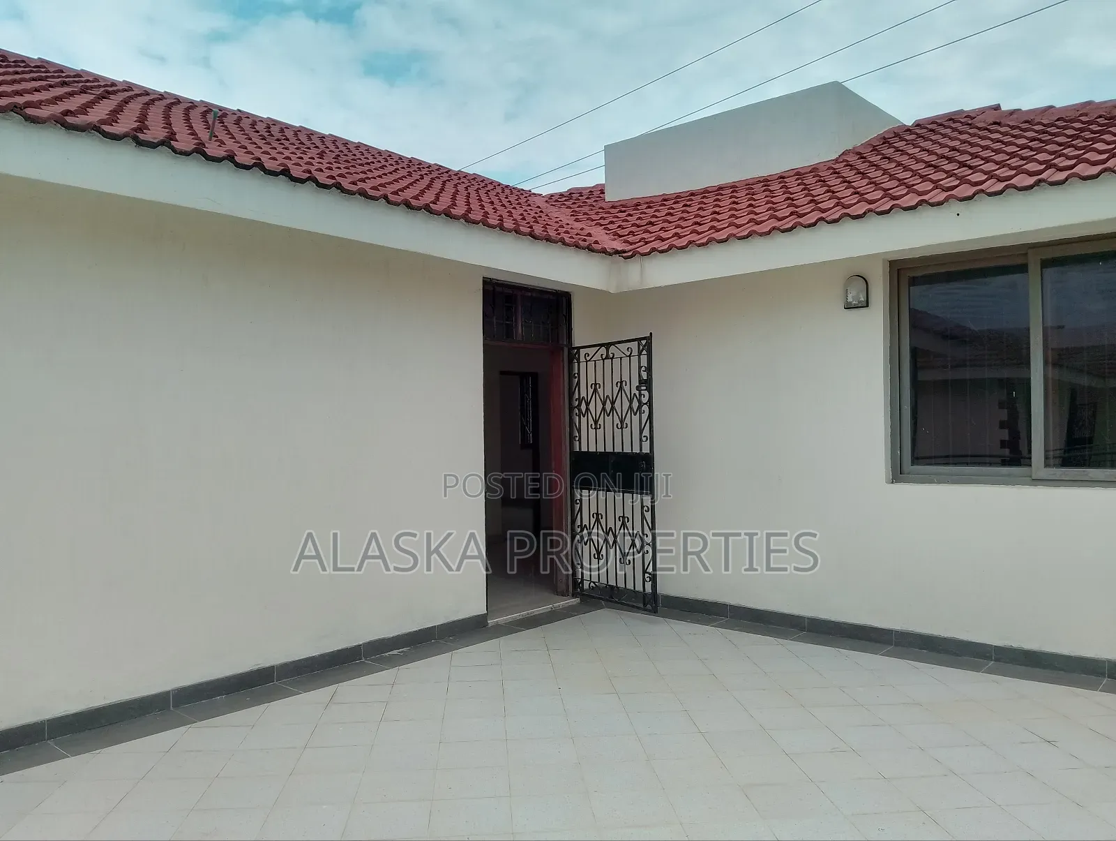 4bdrm Maisonette in Beach Road Estate, Nyali for rent in Nyali