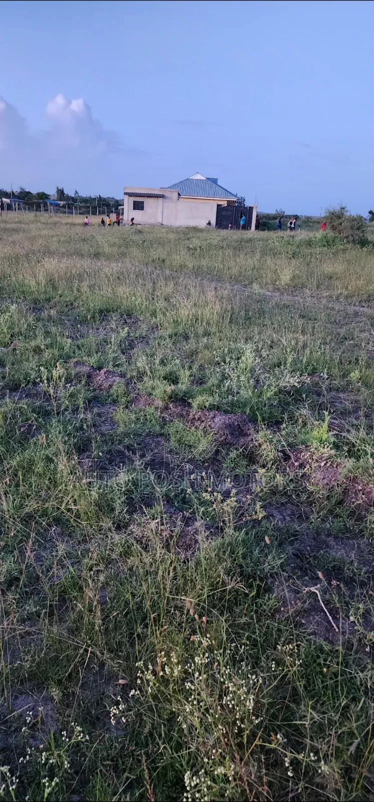 Kamulu Mutalia in Ridgeways