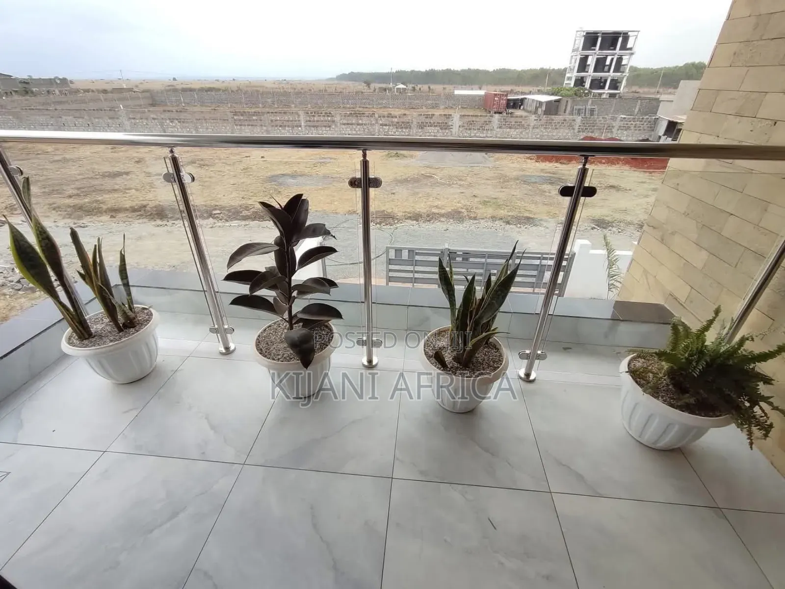 4bdrm Maisonette in Kamakis for sale in Kamakis