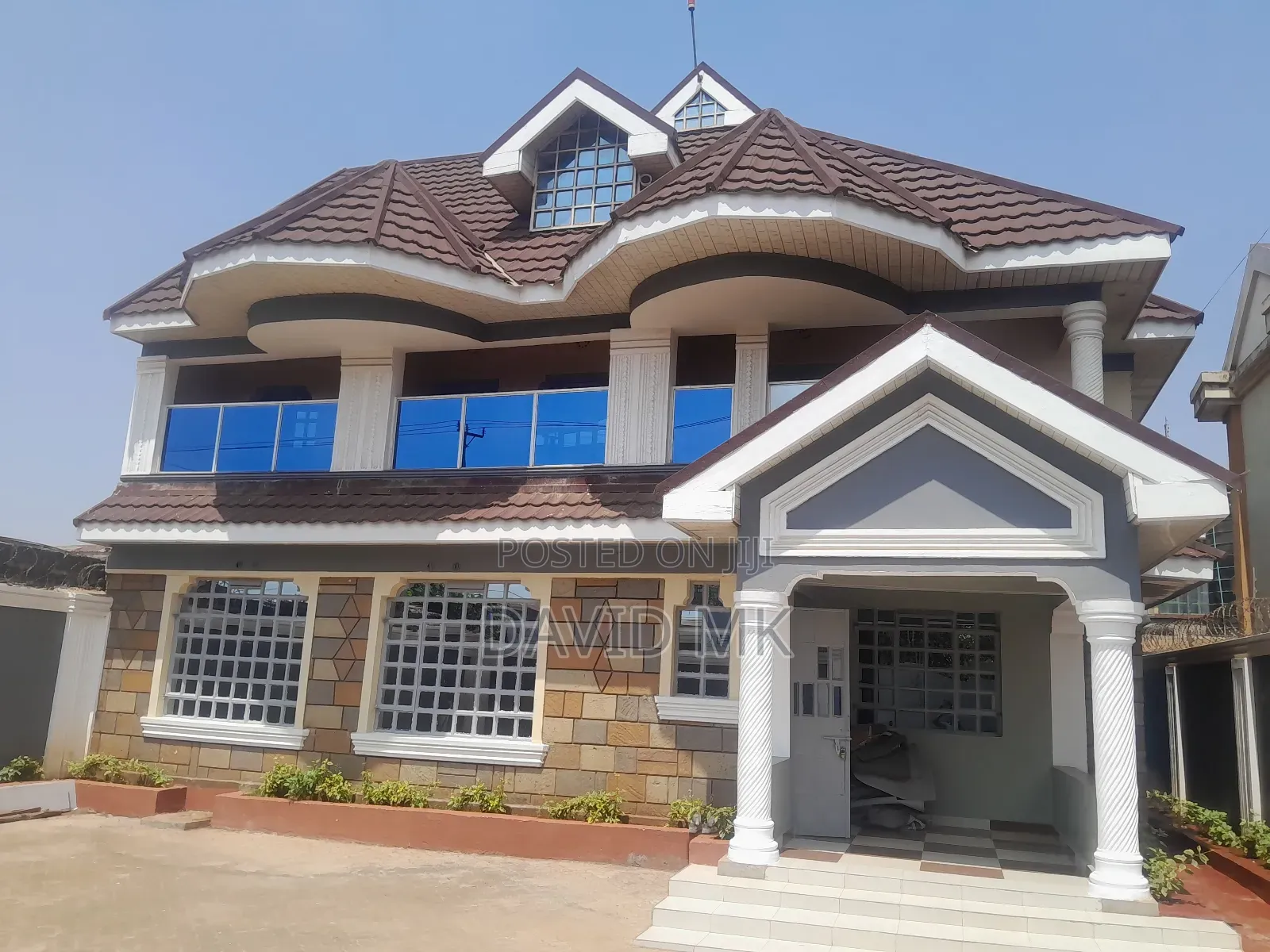 4bdrm Maisonette in Membley for sale in Membley Estate