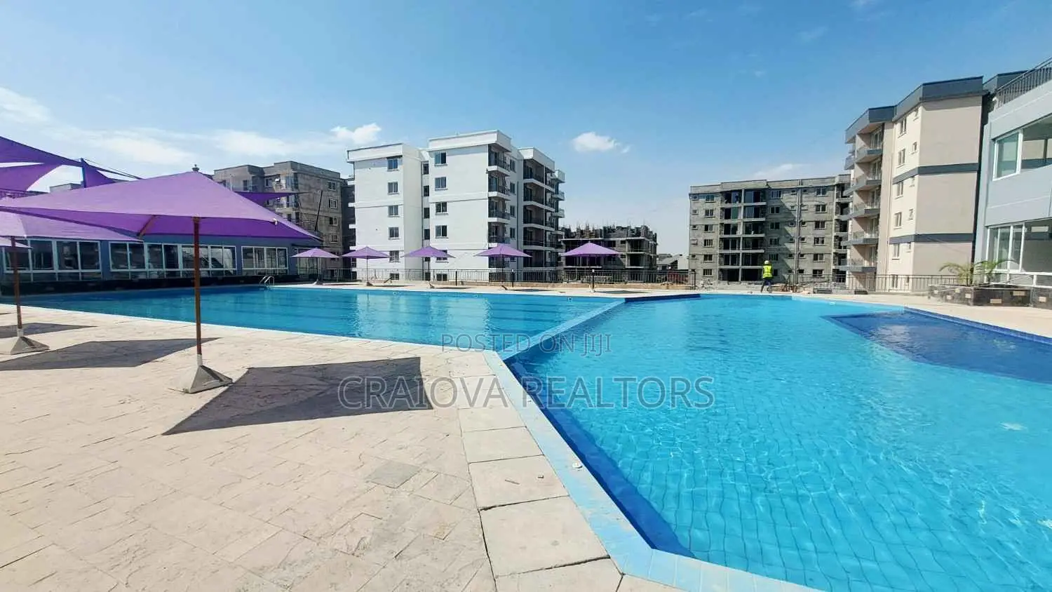 3bdrm Apartment in Gateway Mall Area for sale in Gateway Mall Area