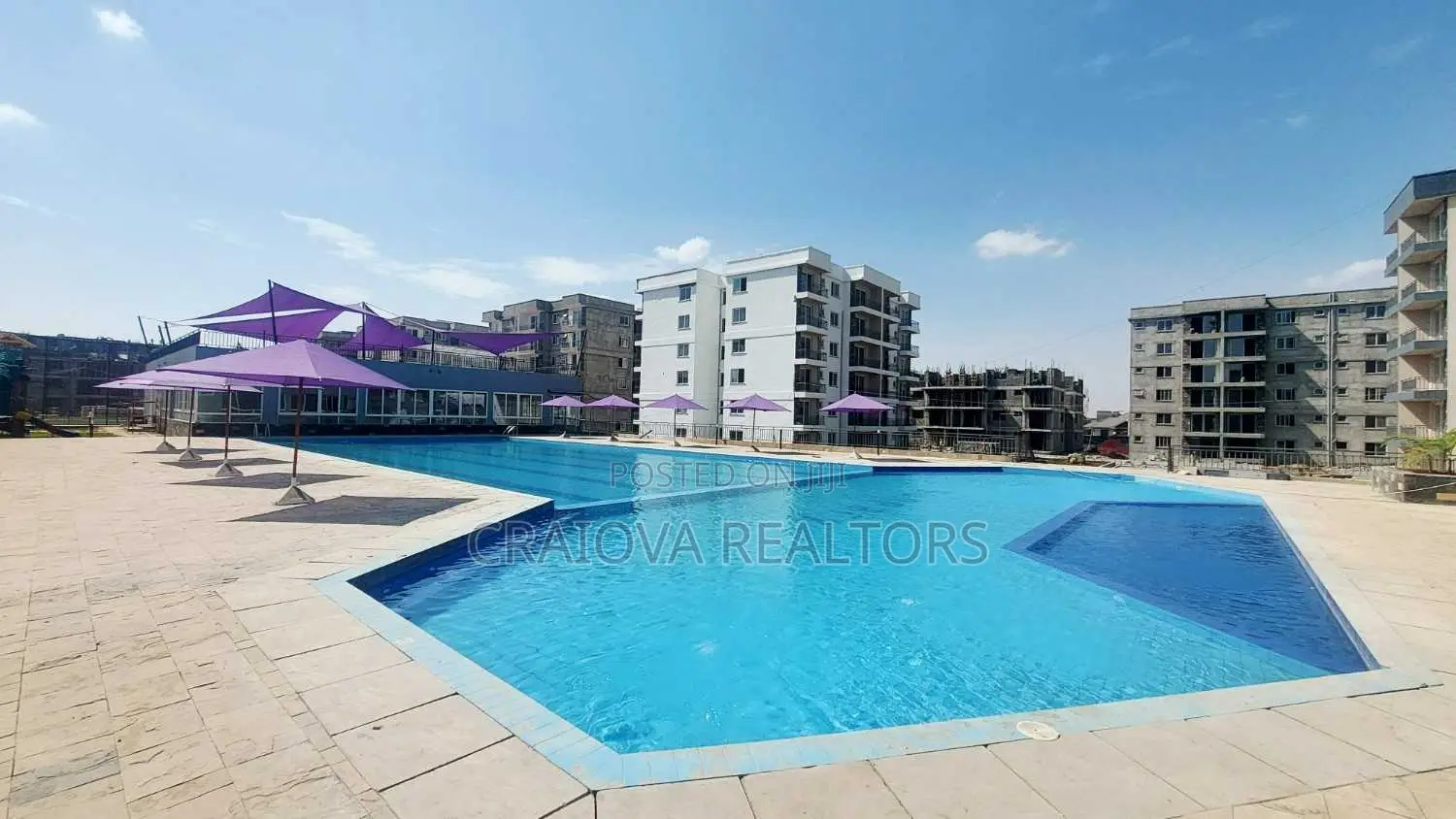 3bdrm Apartment in Gateway Mall Area for sale in Gateway Mall Area