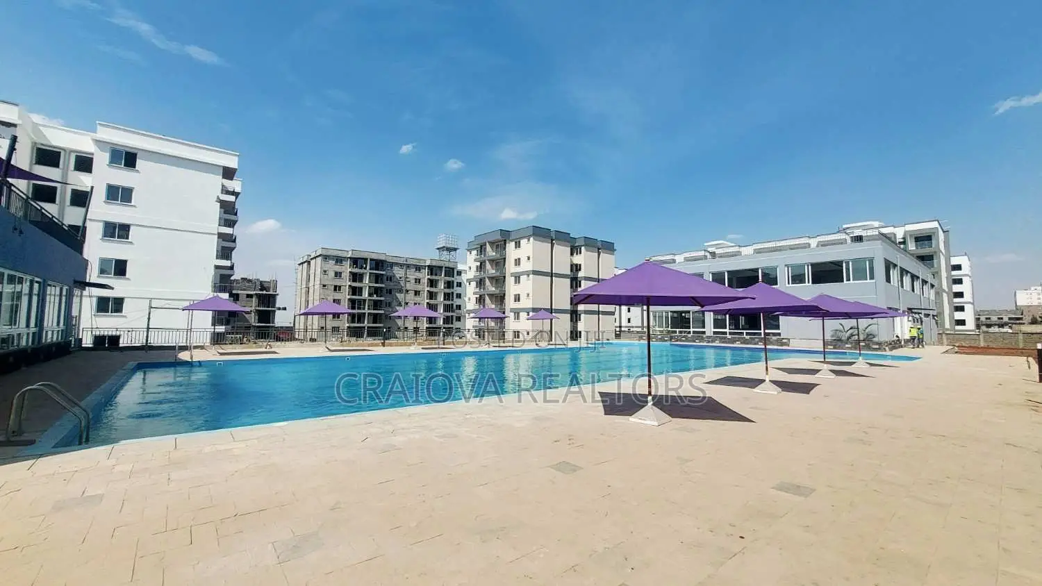 3bdrm Apartment in Gateway Mall Area for sale in Gateway Mall Area