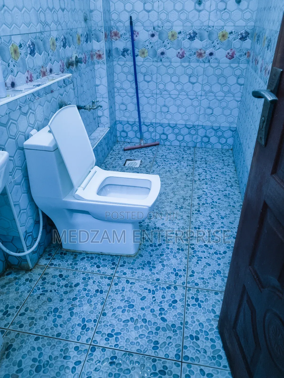 Furnished, Hotel, Airbnb One Bedroom With 2 Beds at Kisimani in Nyali