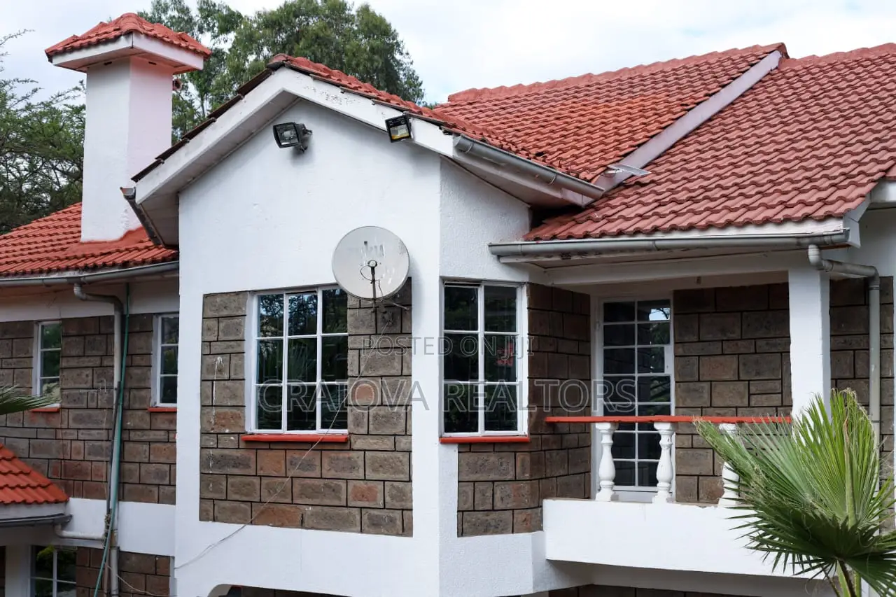 6bdrm Townhouse/Terrace in Rimpa for sale in Rimpa