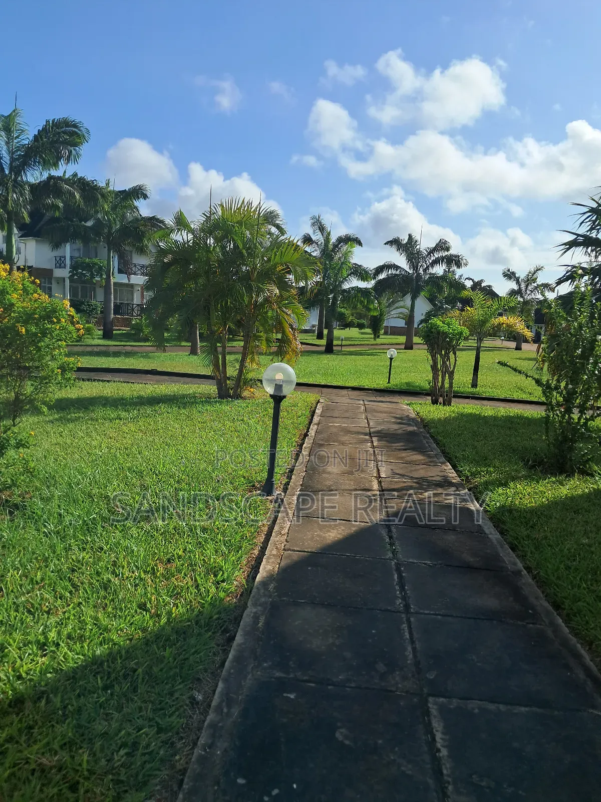 Furnished 3bdrm Mansion in -, Diani for sale in Diani