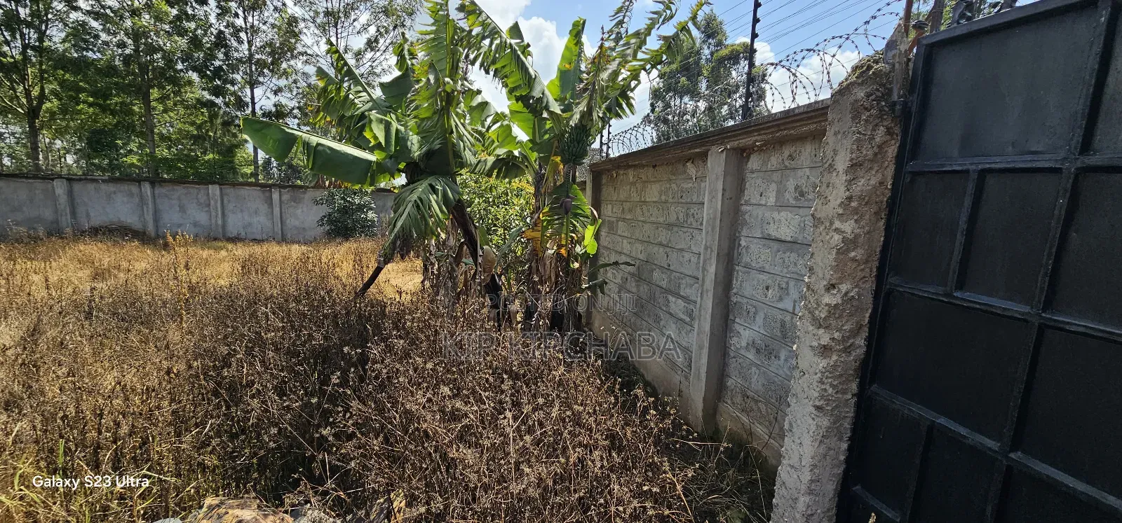 Commercial 1⁄4 Plot Perimetre Wall for Sale in Annex Eldoret in Eldoret CBD