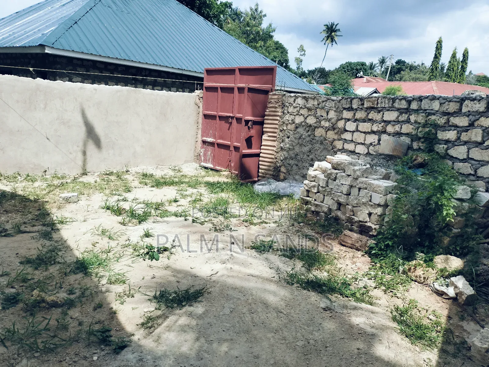 3bdrm Apartment in Tukutane, Ukunda for sale in Ukunda