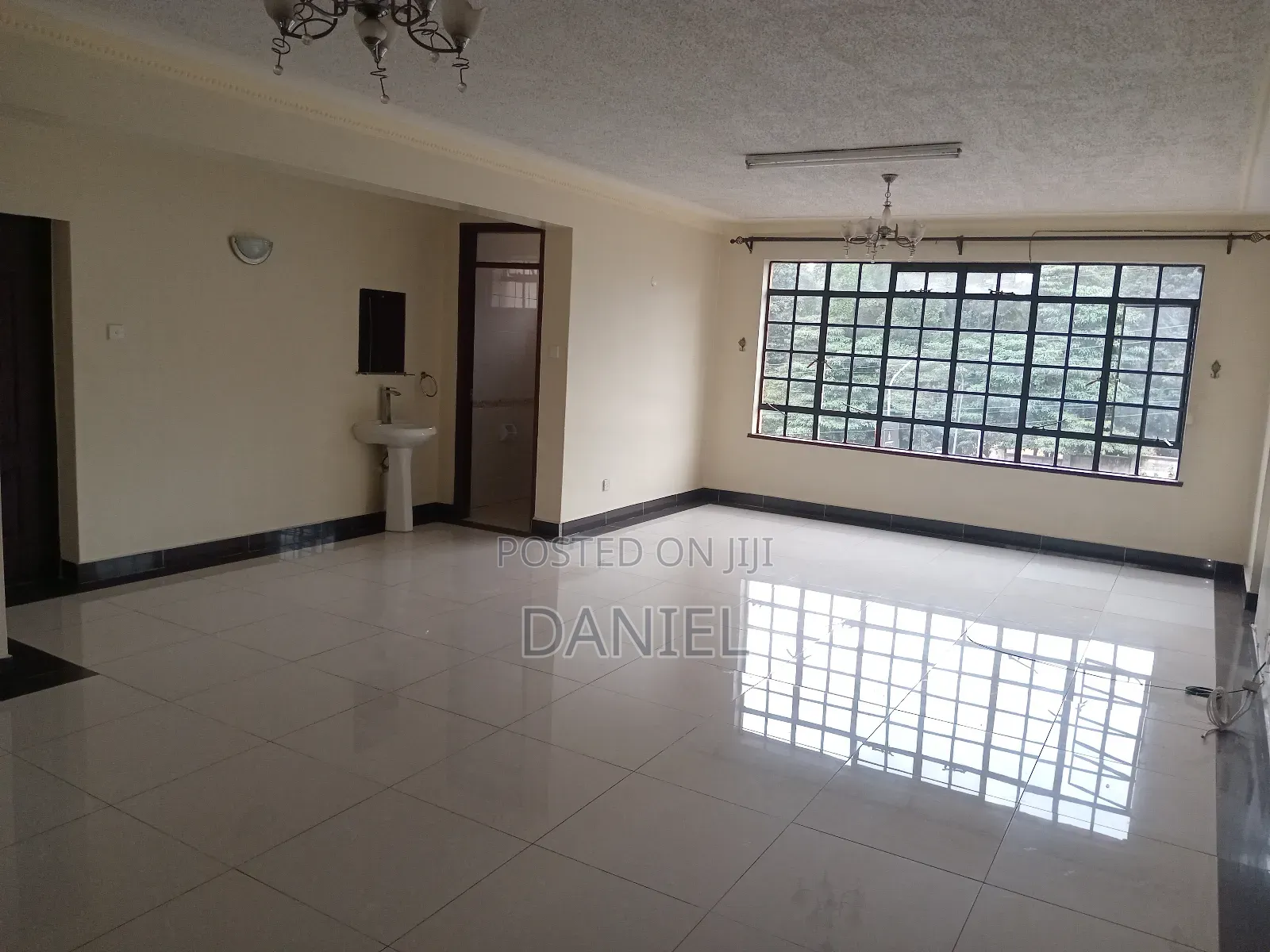 4bdrm Apartment in Riverside Drive for rent in Riverside Drive