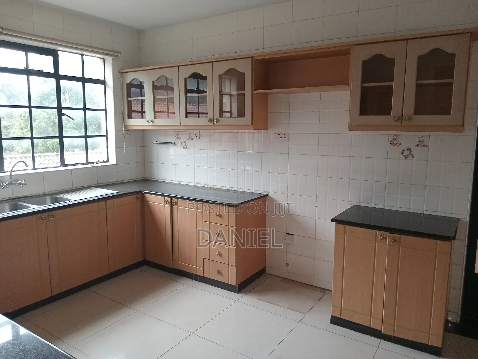 4bdrm Apartment in Riverside Drive for rent in Riverside Drive