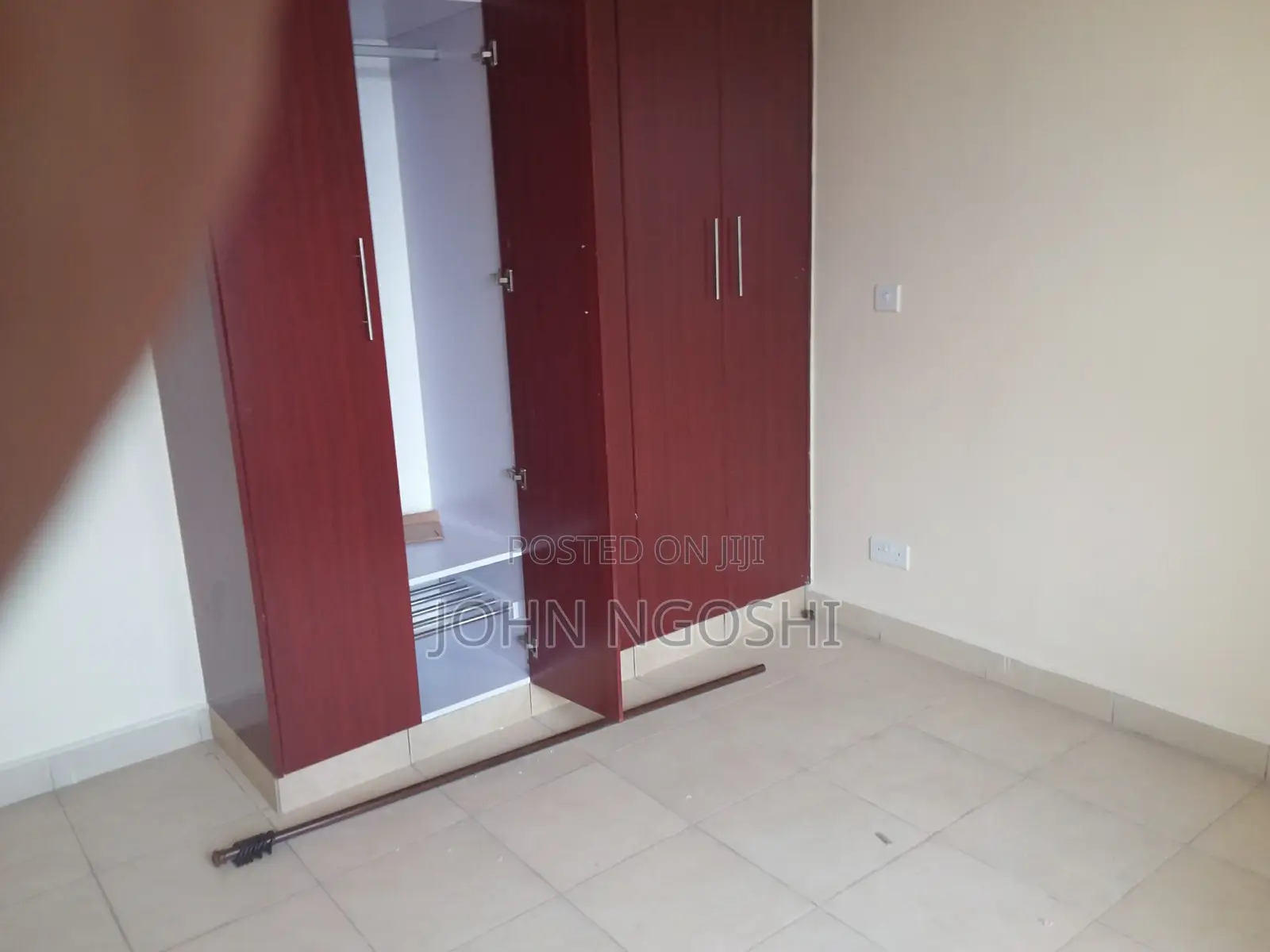 3bdrm Apartment in Greatwall Apartments, Gateway Mall Area for sale in Gateway Mall Area