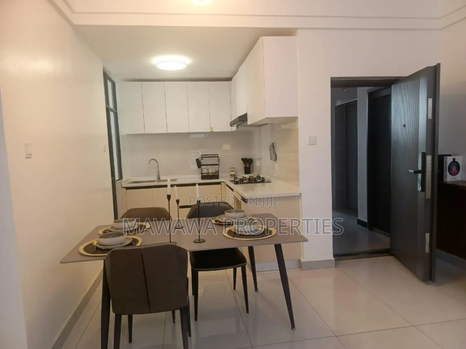 3bdrm Apartment in Gateway Mall, Syokimau for sale in Syokimau