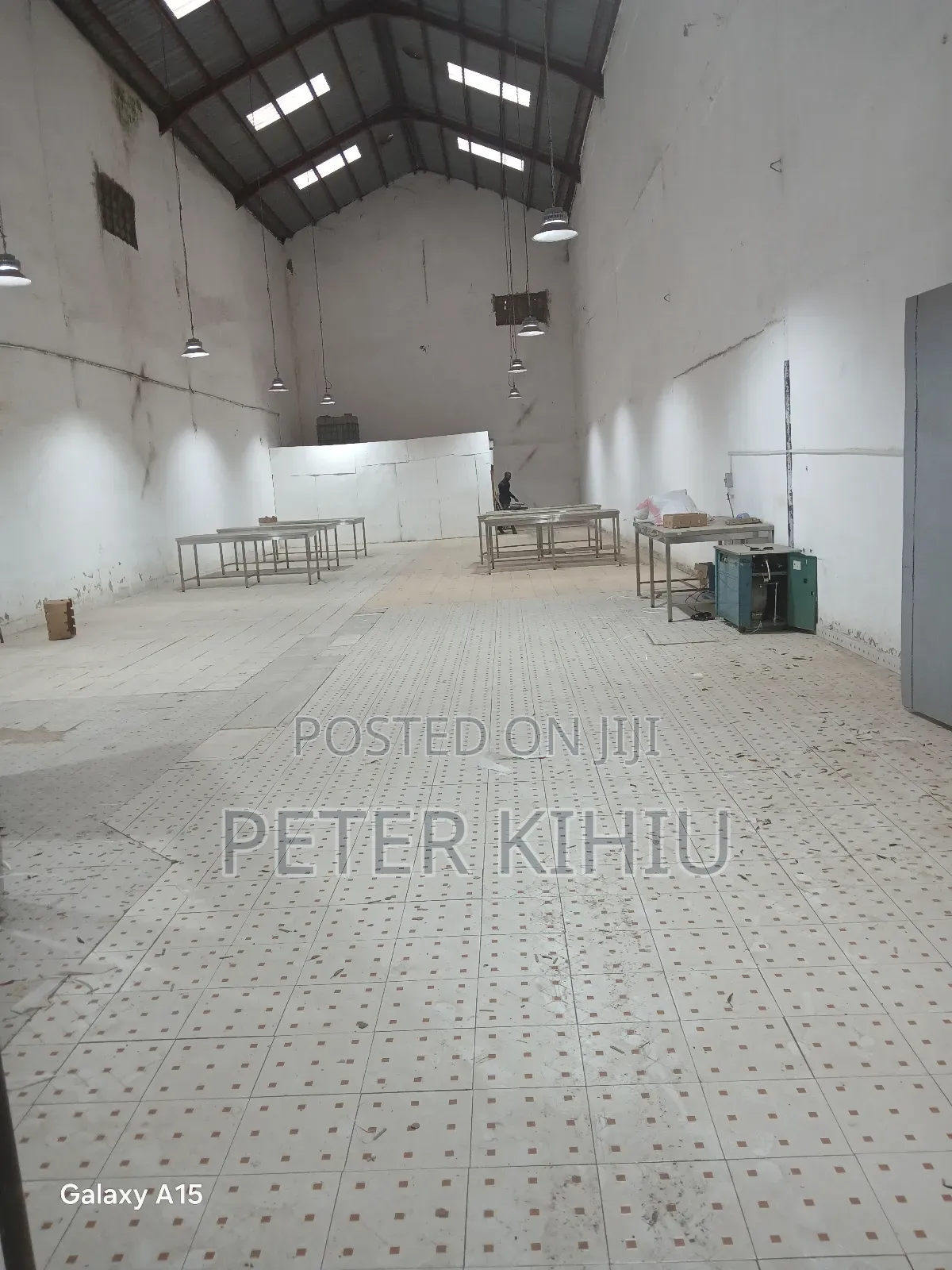Godown to Let 6500sqft Off North Airport Rd in Industrial Area (Nairobi)