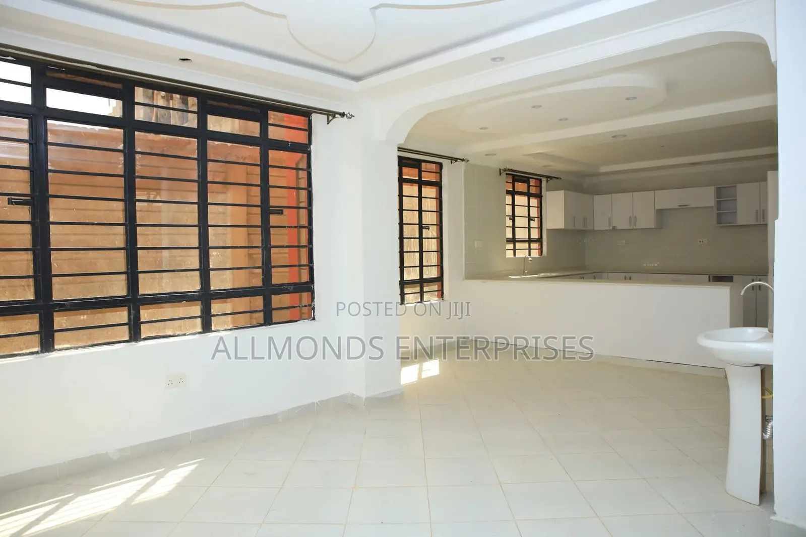 3bdrm Maisonette in Matangi, Murera for sale in Murera