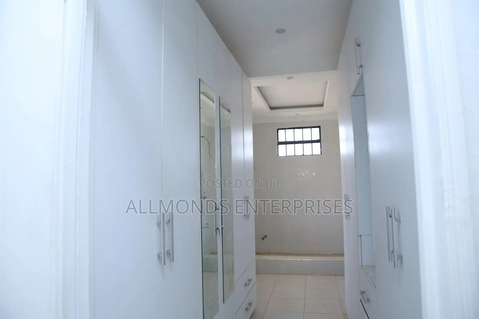 3bdrm Maisonette in Matangi, Murera for sale in Murera
