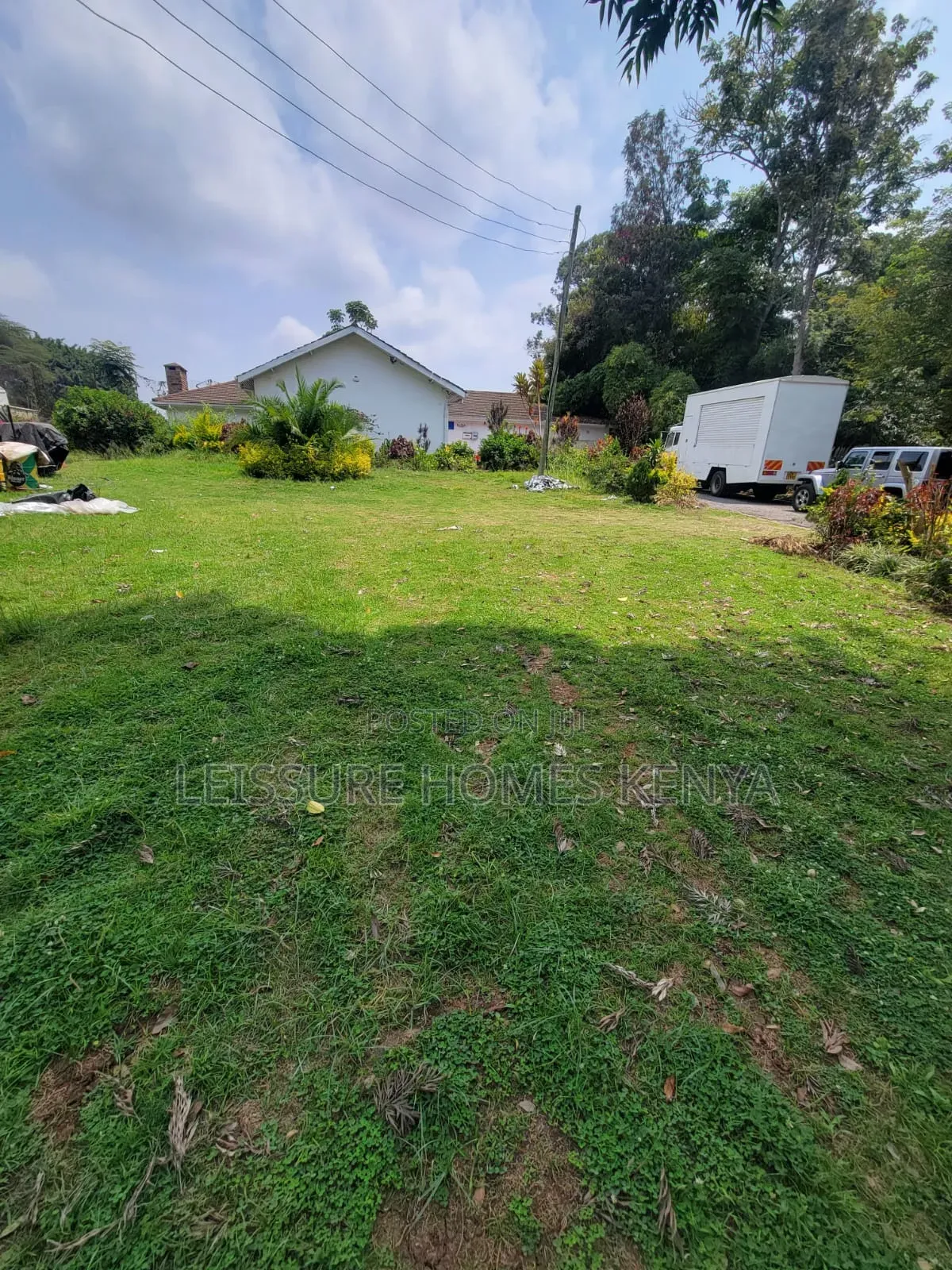 Prime Commercial Plot for Sale in Riverside Drive