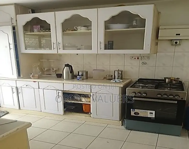 4bdrm Maisonette in Kileleshwa for sale in Kileleshwa