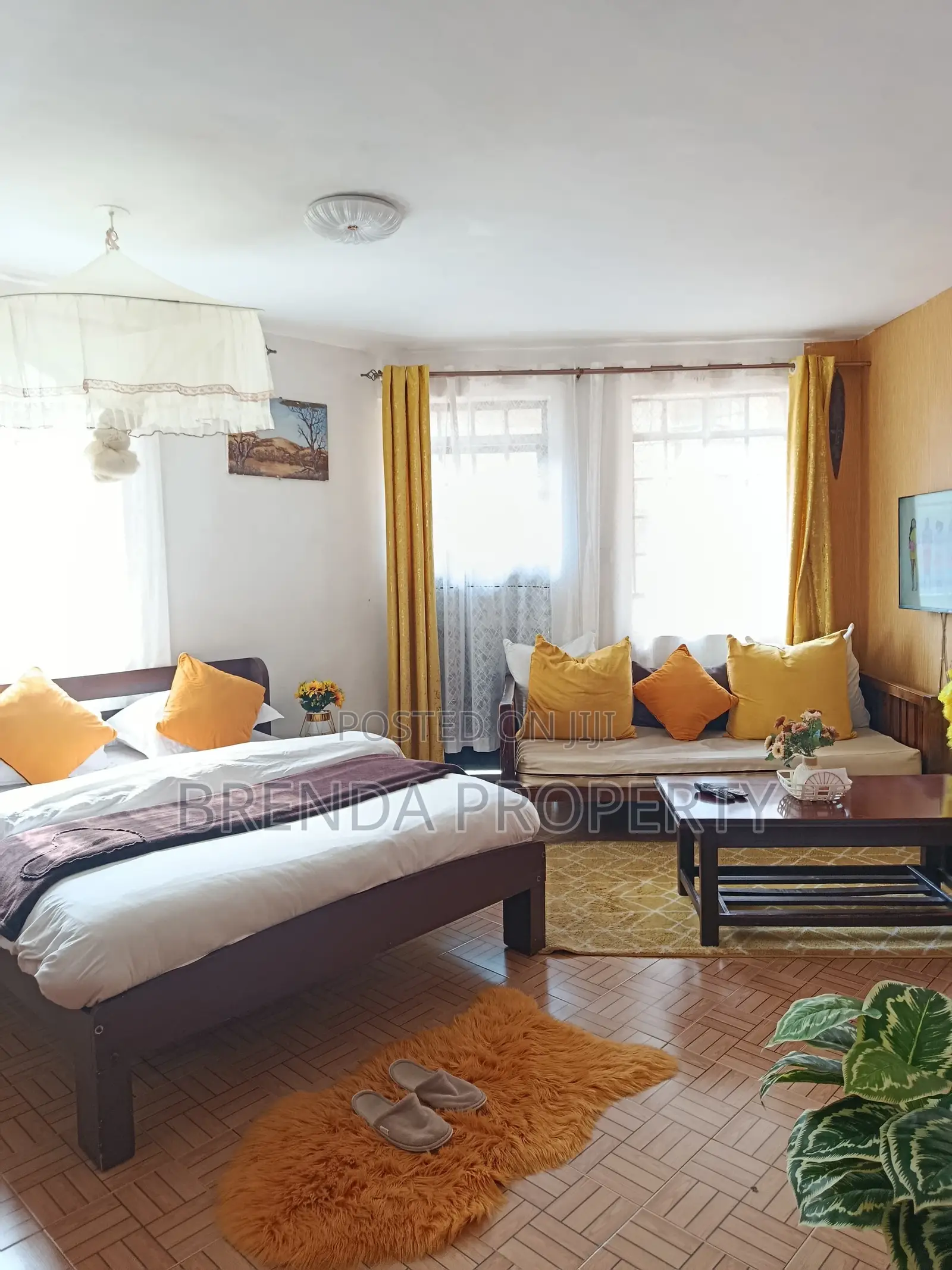 A Cozy Vibrant Studio Airbnb Apartment Along TRM Drive, Roysambu. in Roysambu