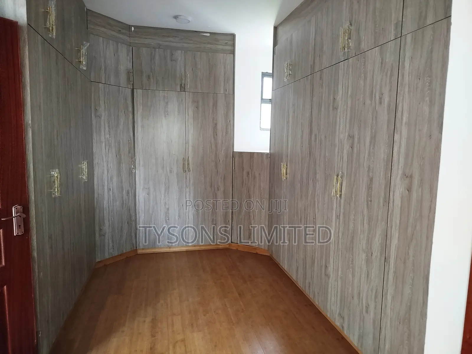 4bdrm Townhouse/Terrace in Convent Drive, Muthangari for sale in Muthangari