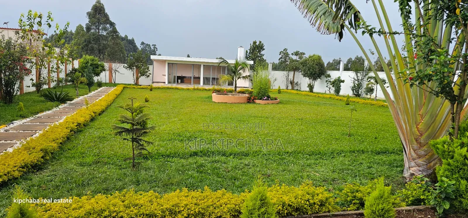 5bdrm Mansion in Racecours, Racecourse for sale in Racecourse