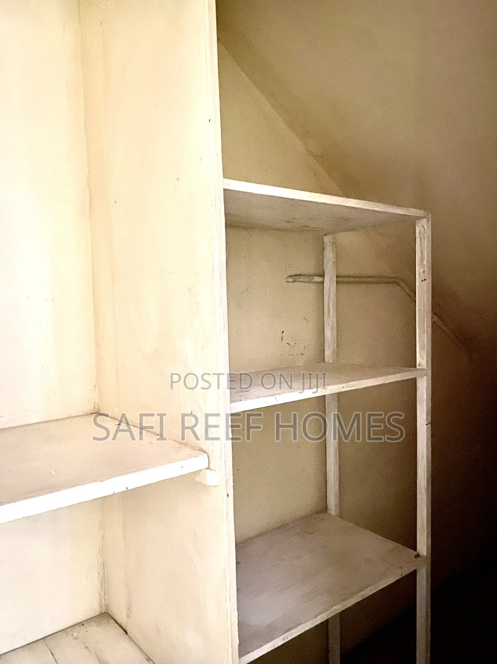 2 Roomed Office Space to Let in Nyali Close to Shell in Nyali