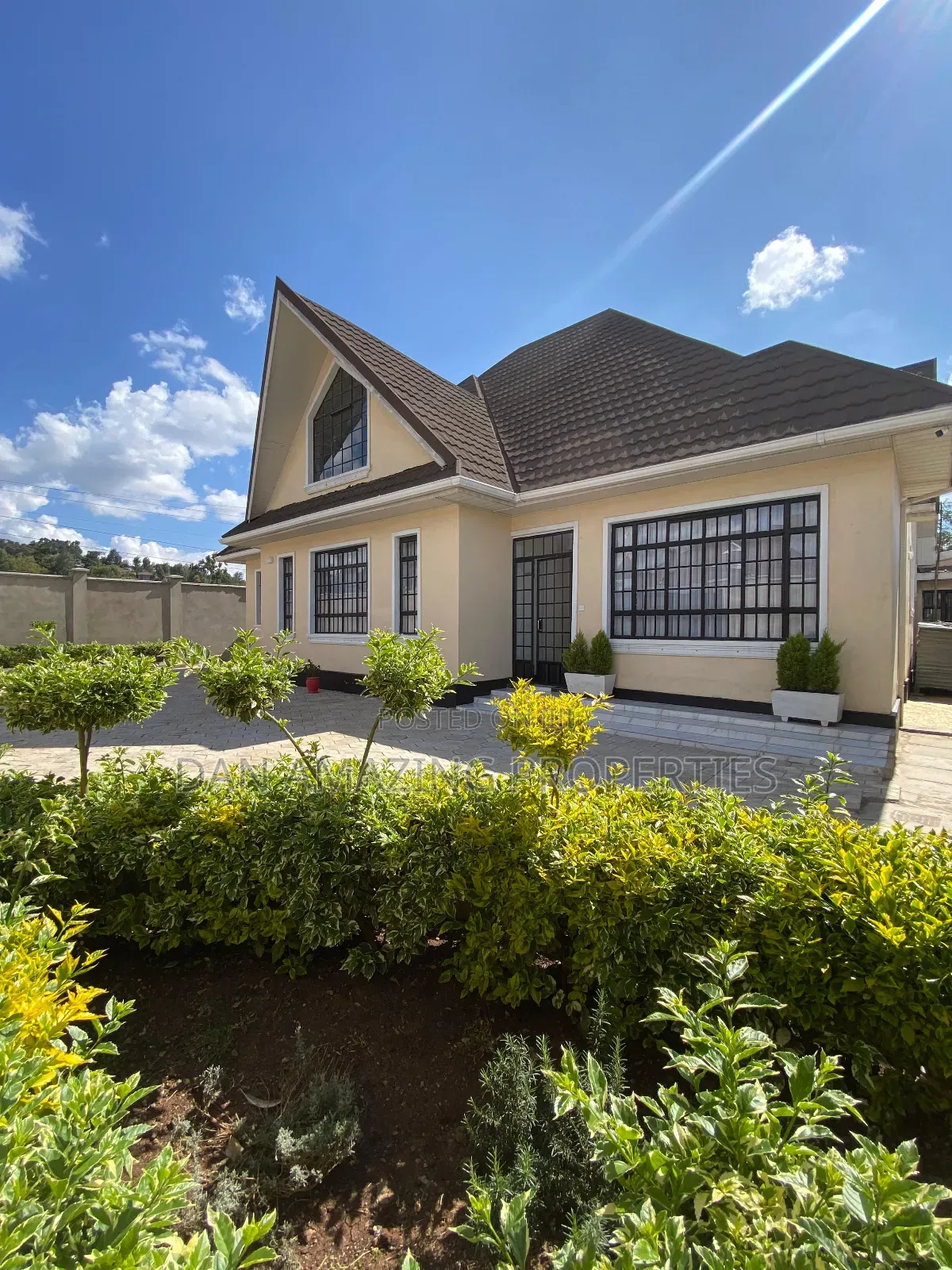 4bdrm Bungalow in Ngong Plus Dsq, Kibiku for sale in Kibiku