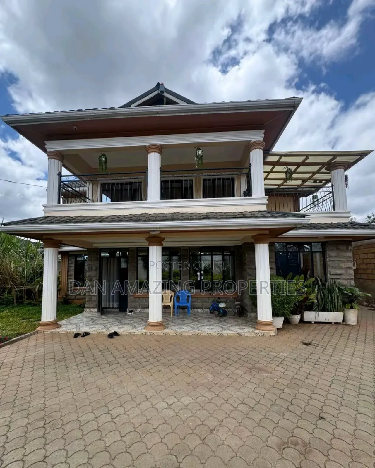 5bdrm Maisonette in Maragara Rd, Kibiku for sale in Kibiku