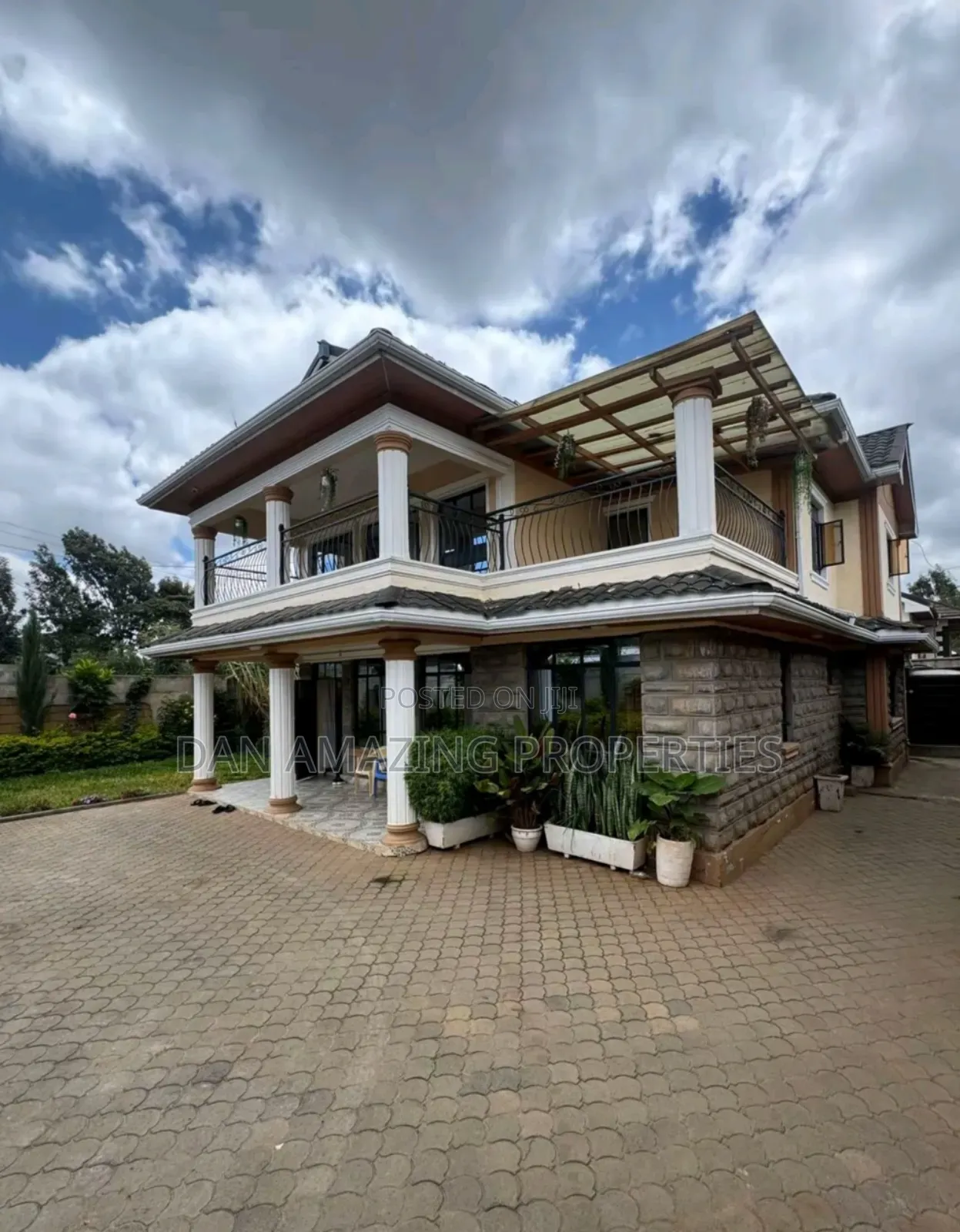 5bdrm Maisonette in Maragara Rd, Kibiku for sale in Kibiku