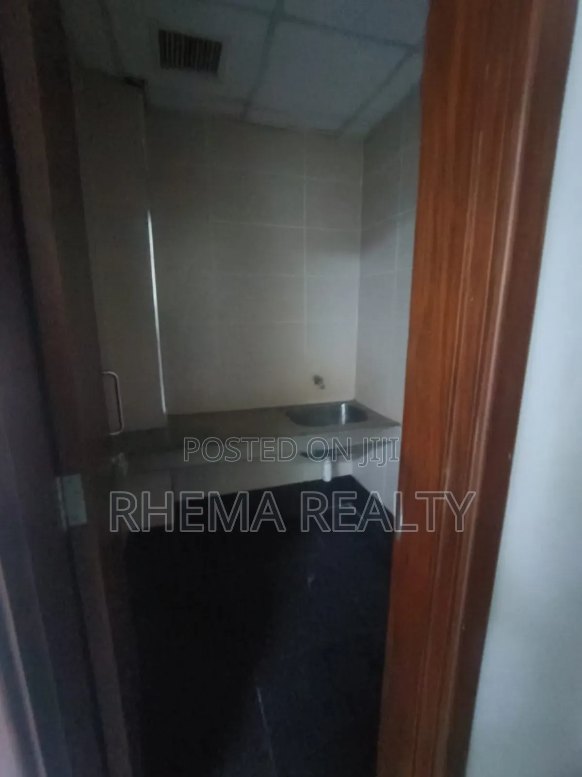 Huge Spacious Office Available in Westlands