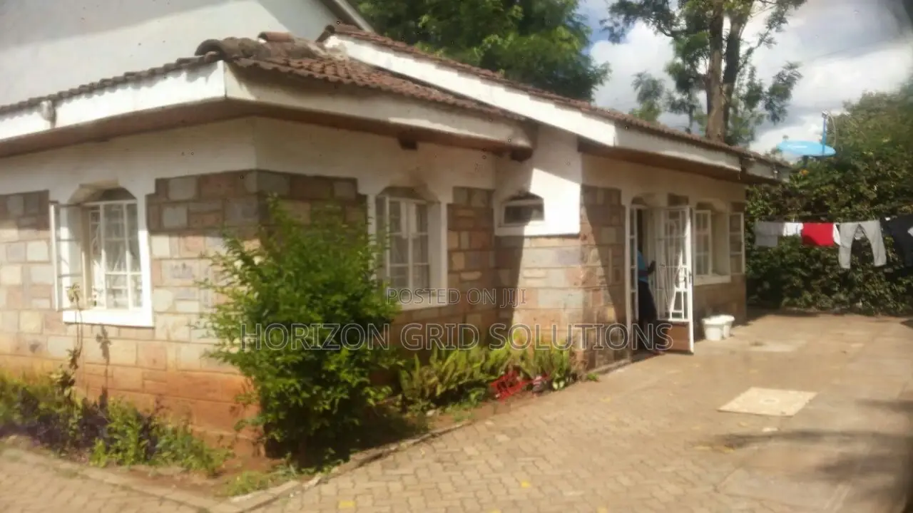5bdrm Mansion in Garden City, Thome for sale in Thome