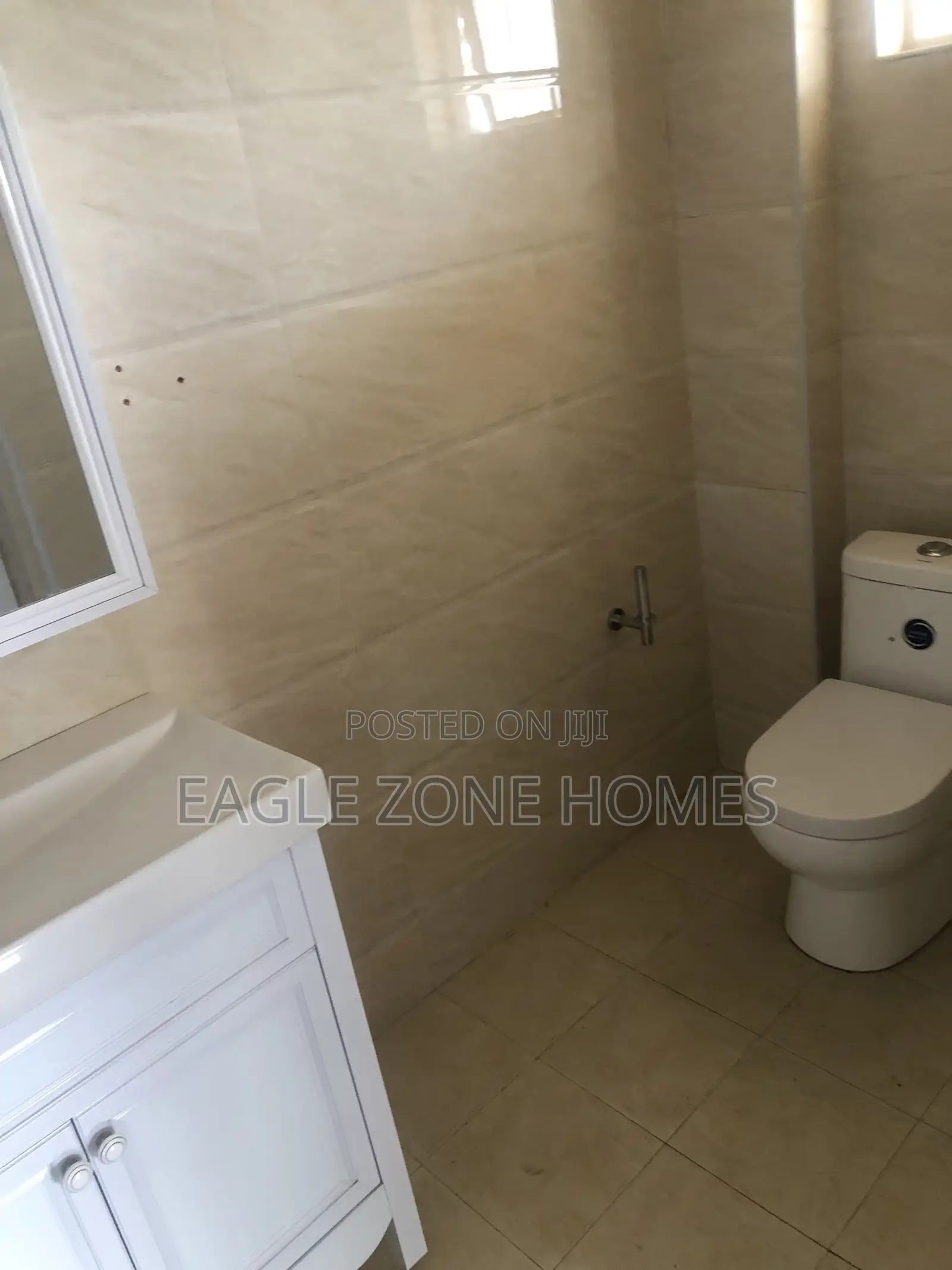 3bdrm Apartment in Rhapta Road for rent in Raphta Road Area