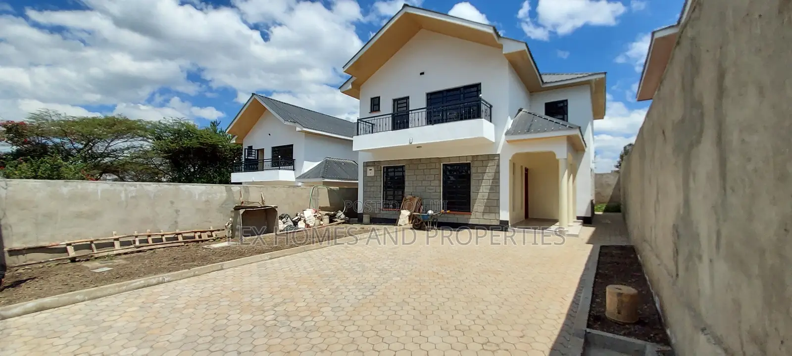 4bdrm Maisonette in NkaiMurunya for sale in NkaiMurunya