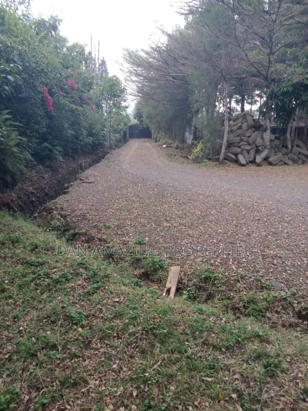 2bdrm Bungalow in Kerarapon On 1/2 for sale in Kerarapon