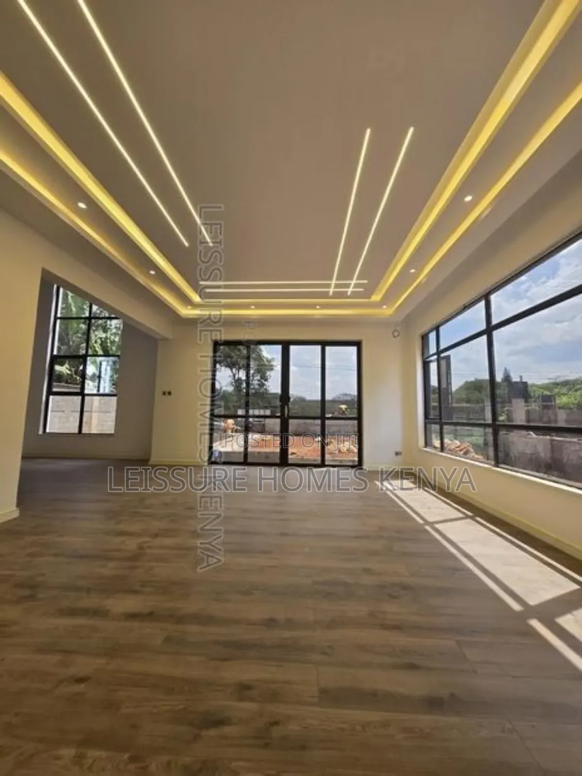 5bdrm Villa in Lavington for sale in Lavington