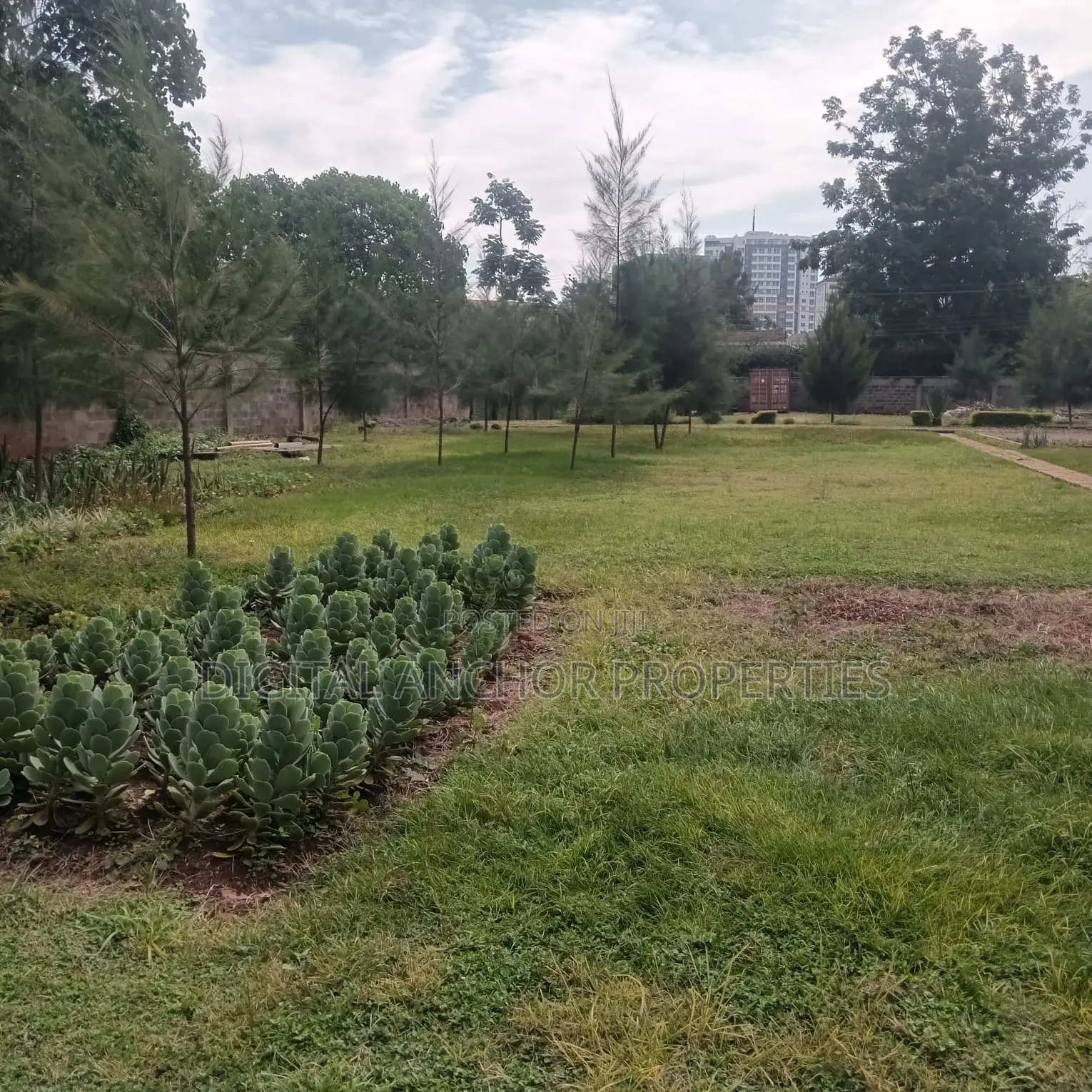 Kileleshwa 0.8 Plot for Sale 250m in Kileleshwa