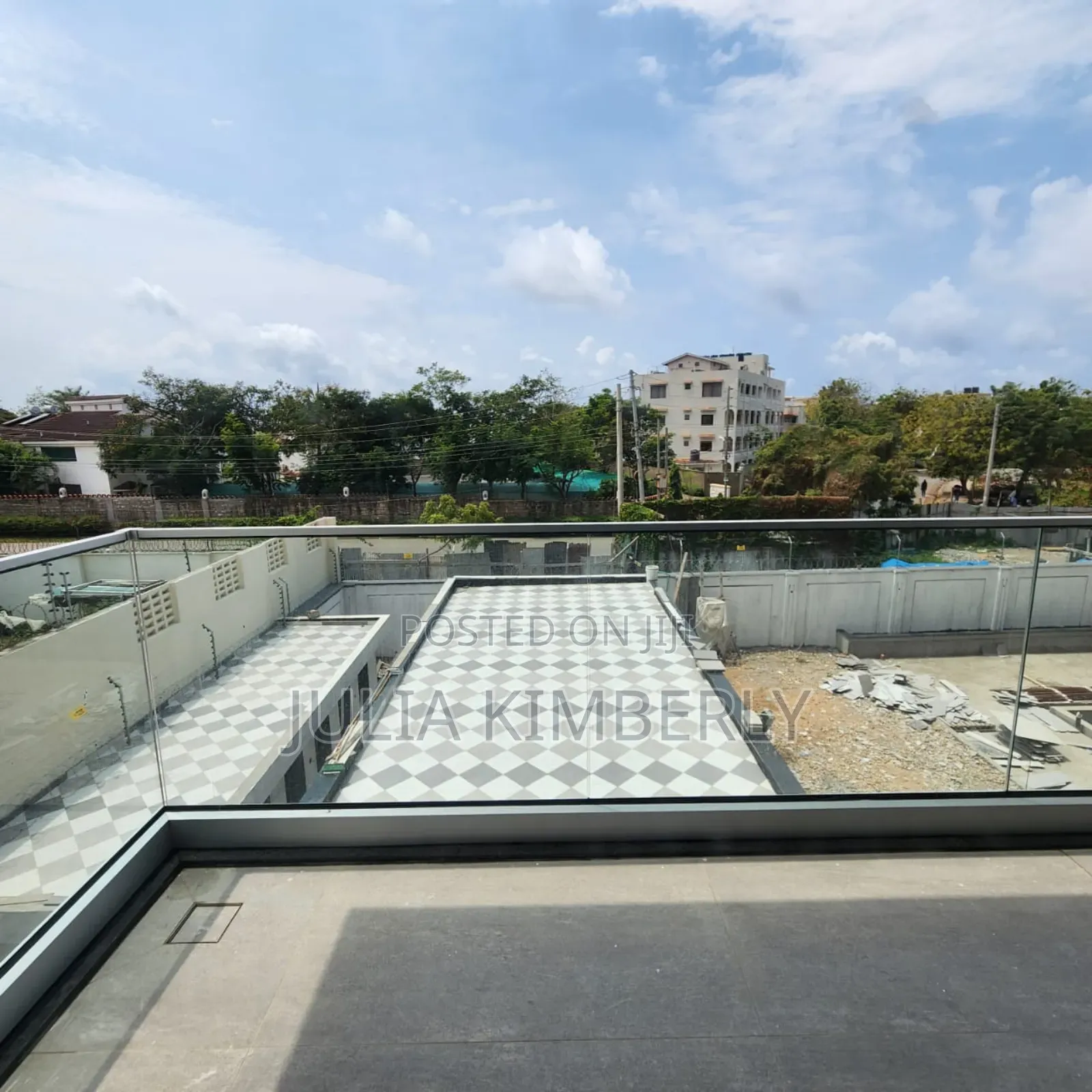 3bdrm Apartment in Nyali for sale in Nyali