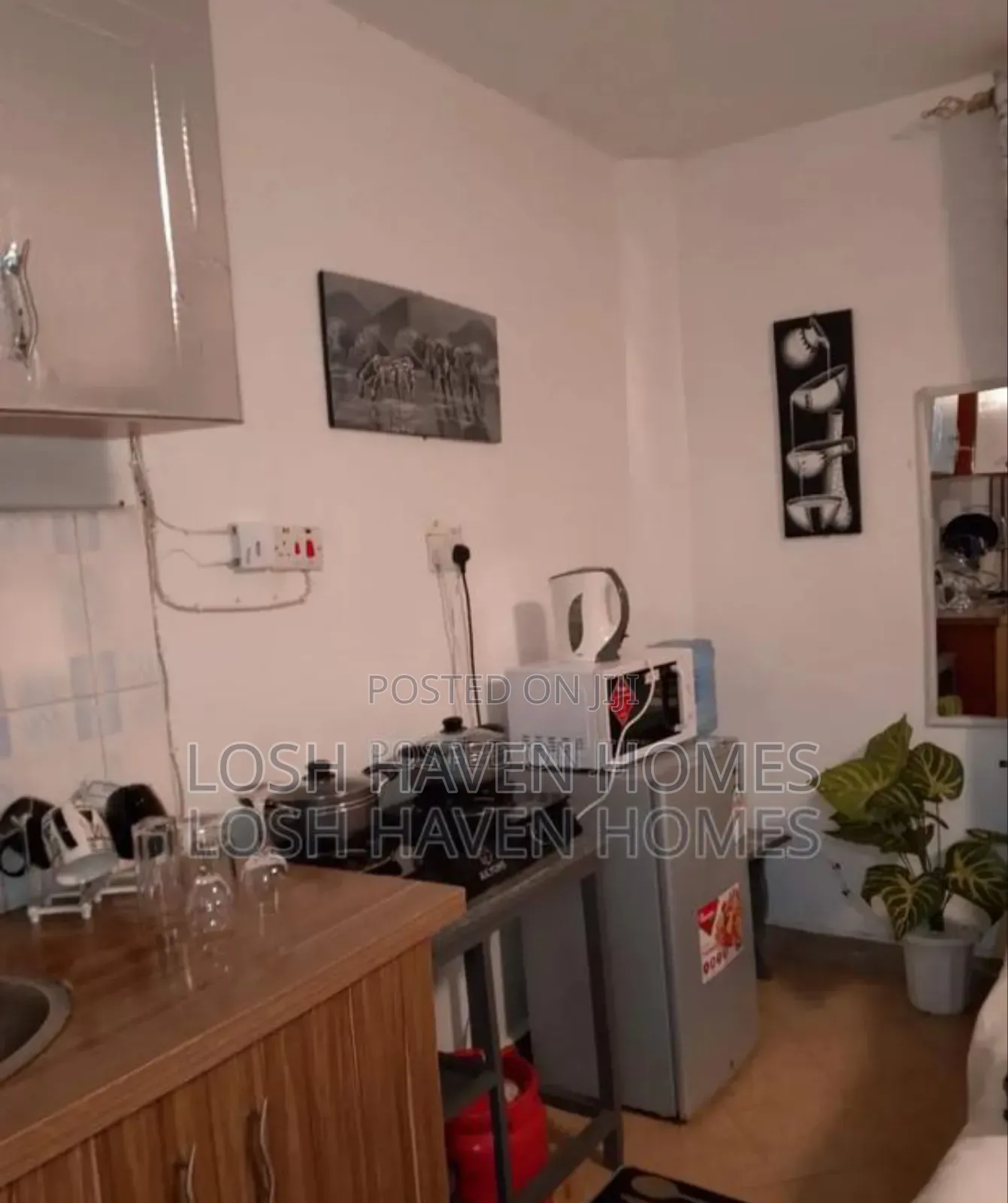 Airbnb Studio in Roysambu TRM DRIVE - Affordable Comfort in Roysambu