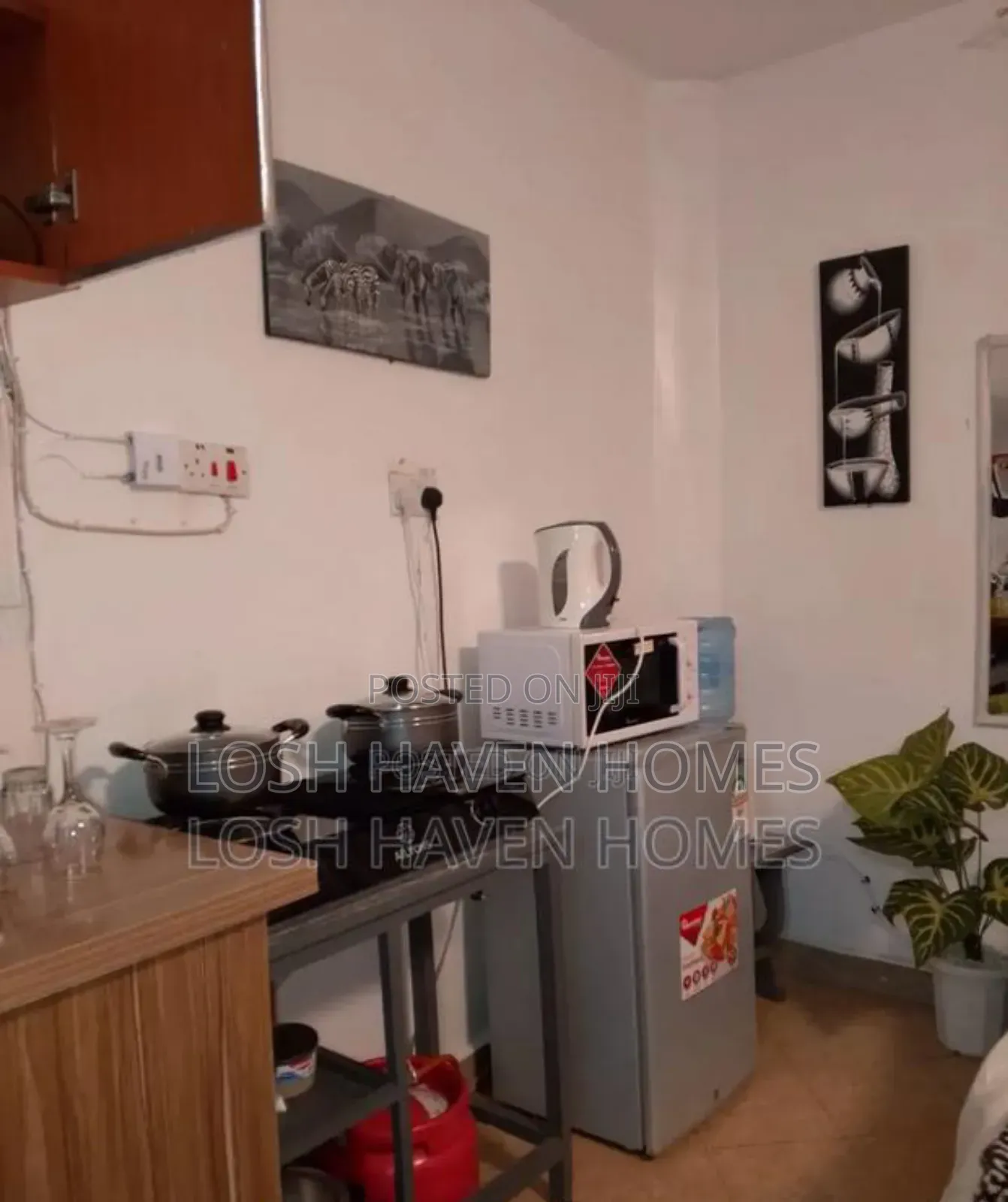 Airbnb Studio in Roysambu TRM DRIVE - Affordable Comfort in Roysambu