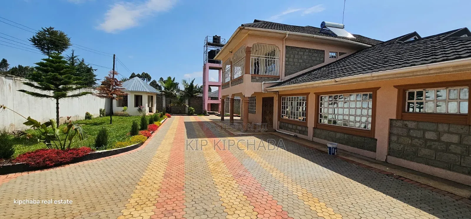 Furnished 5bdrm Mansion in Racecours, Elgon View for sale in Elgon View